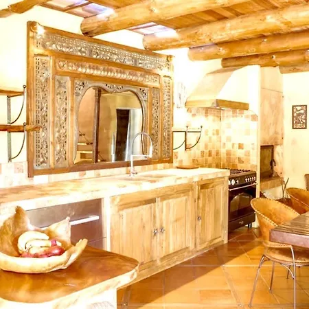 House With 3 Bedrooms In Olmeto With Wonderful Mountain View Enclosed Garden And Wifi 7 Km From The Beach Holiday home *