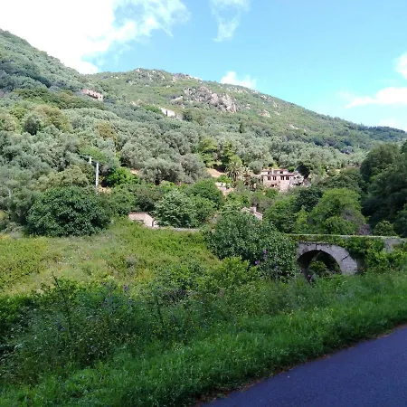 House With 3 Bedrooms In Olmeto With Wonderful Mountain View Enclosed Garden And Wifi 7 Km From The Beach